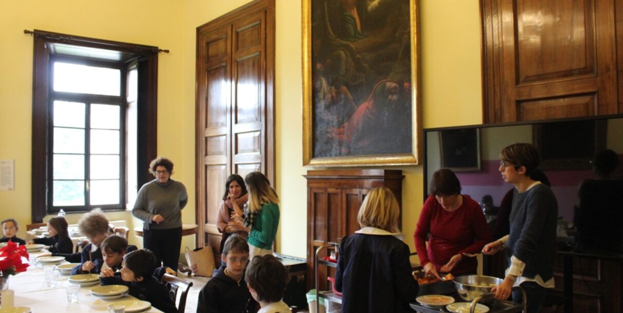 christmas-lunch-in-english