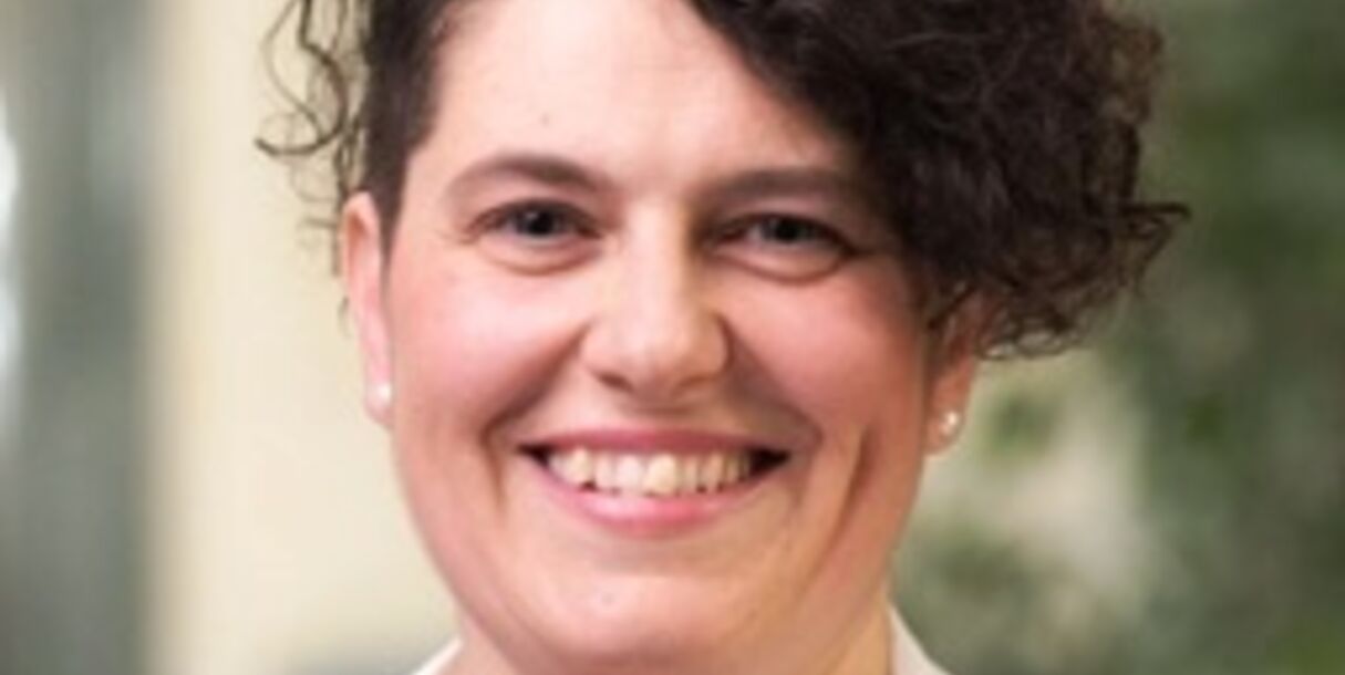 legge-la-direttrice