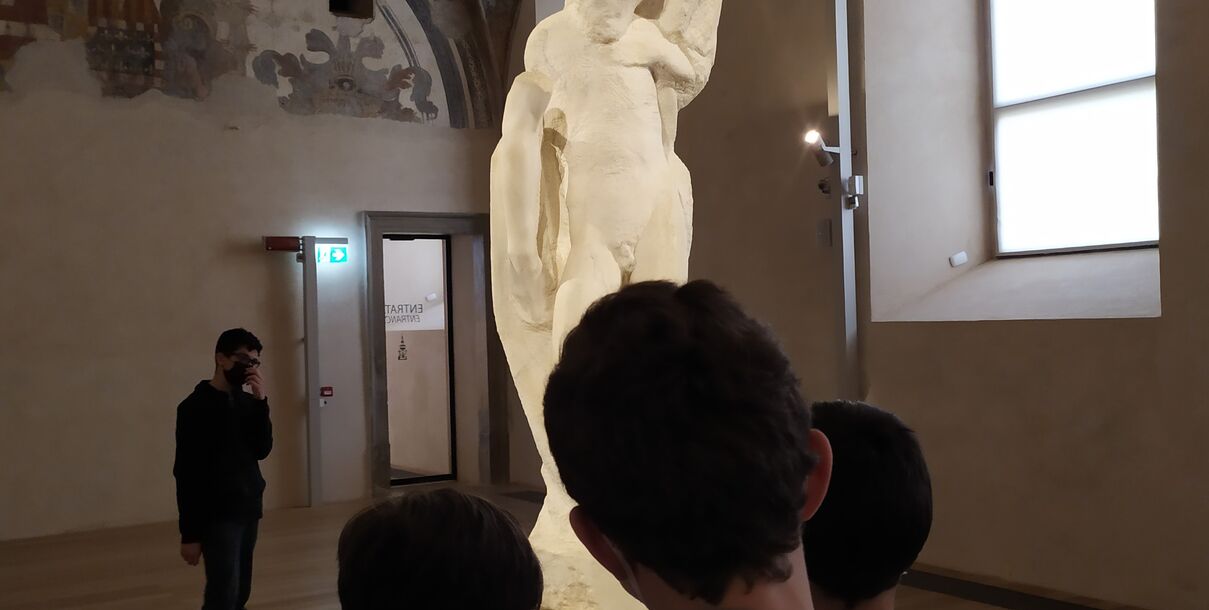 la-pieta-rondanini-br-imperfetta-e-ricca-di-significato