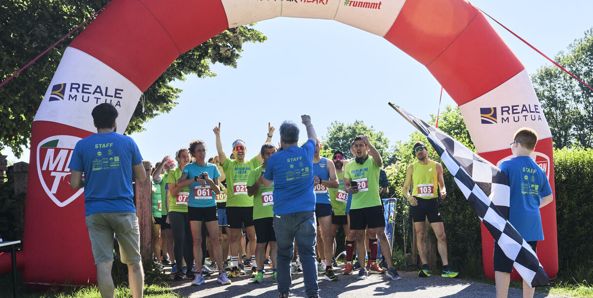 piu-di-450-runners-e-60-volontari-br-alla-terza-edizione-di-avsi-run